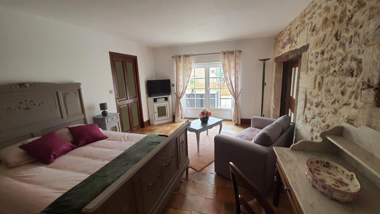 Villa La Charmentaise à Saint-Sulpice-de-Cognac Extérieur photo