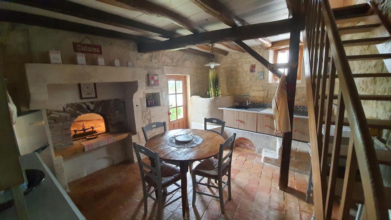 Villa La Charmentaise à Saint-Sulpice-de-Cognac Extérieur photo